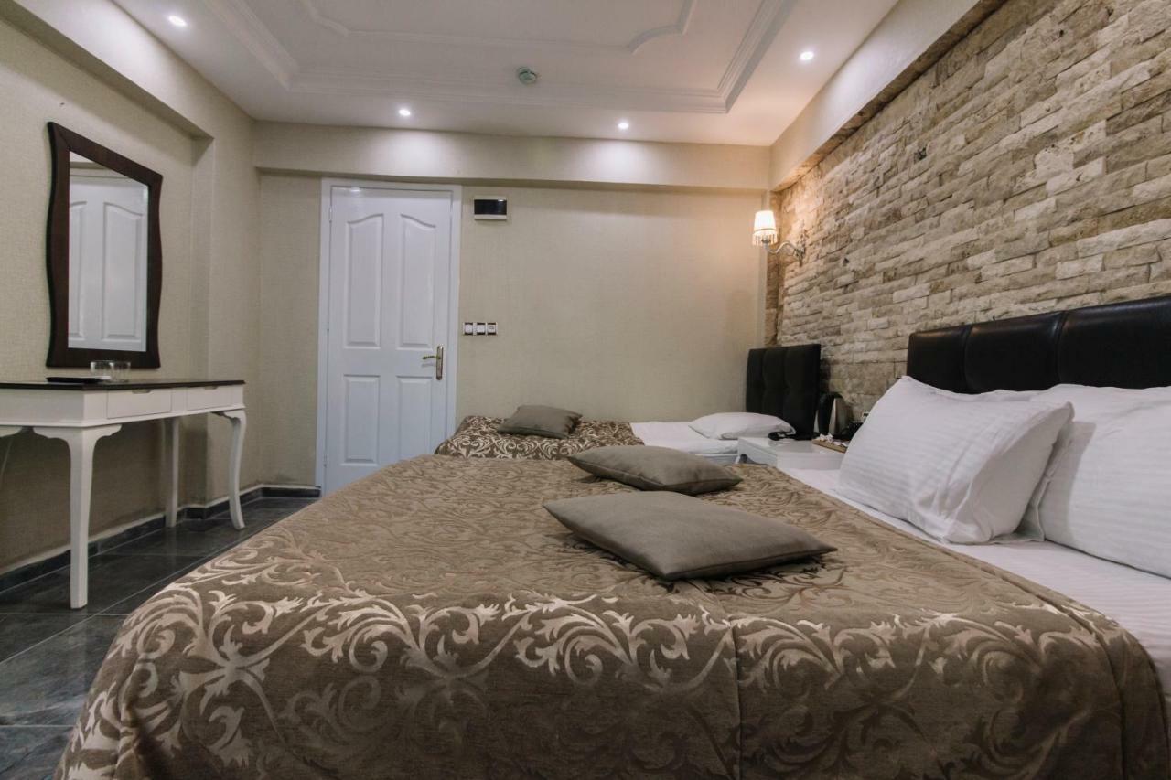 Melrose House Hotel